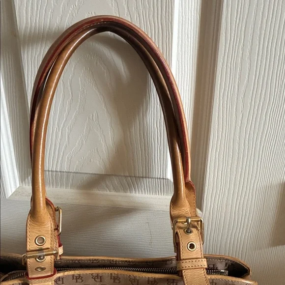 Dooney & Bourke Tan Monogram Shoulder Bag - Picture 3 of 8
